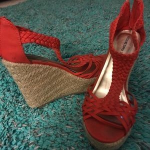 Strappy Red Wedges